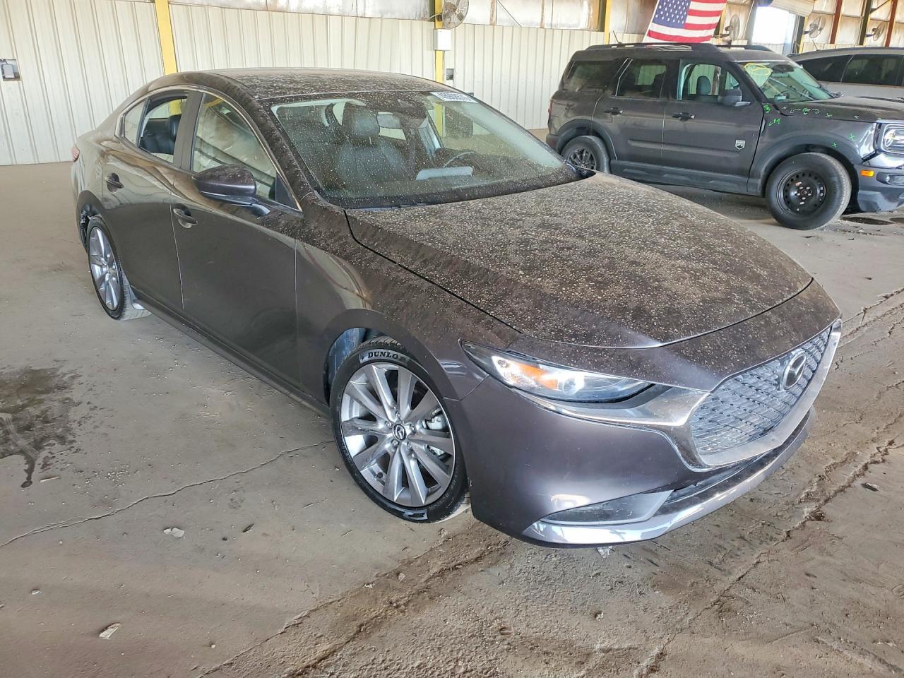 2023 Mazda 3 Select - Image 4