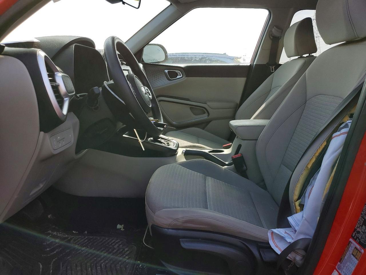 2020 Kia Soul S - Фото 7