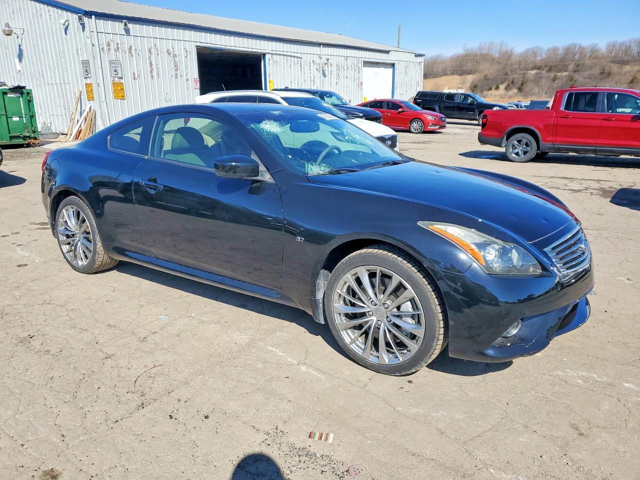 2015 Infiniti Q60 Coupe Base - Фото 4