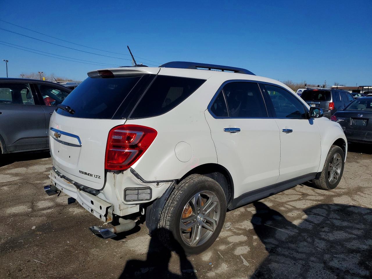 2016 Chevrolet Equinox Ltz - Фото 3