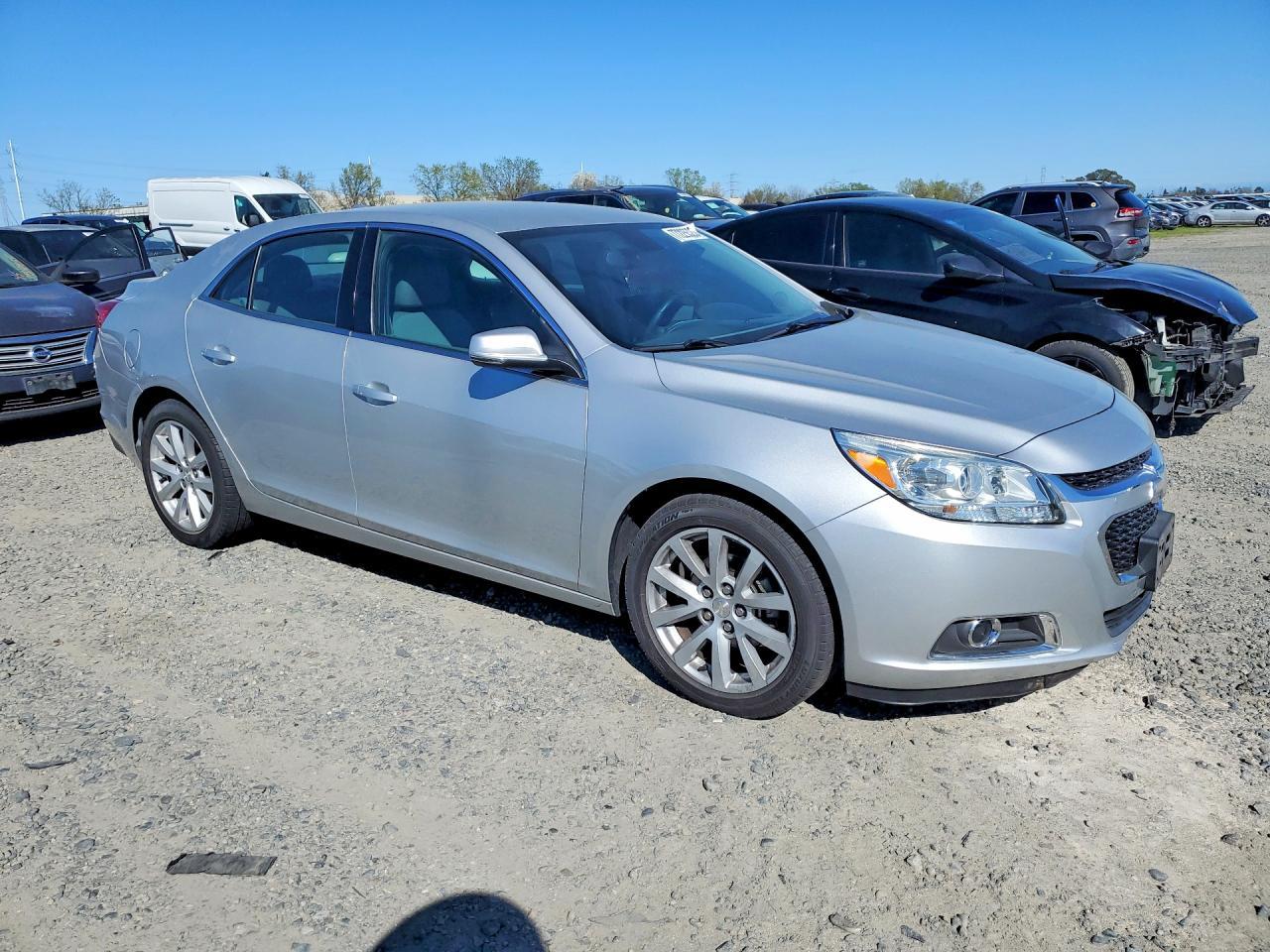 2014 Chevrolet Malibu 2Lt - Image 4
