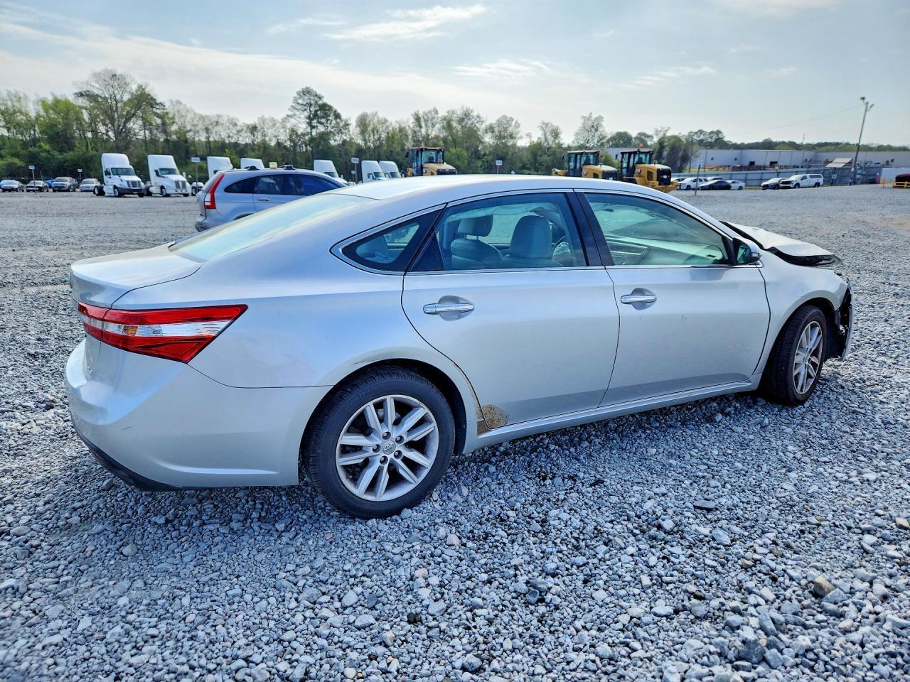2014 Toyota Avalon Xle - Фото 3