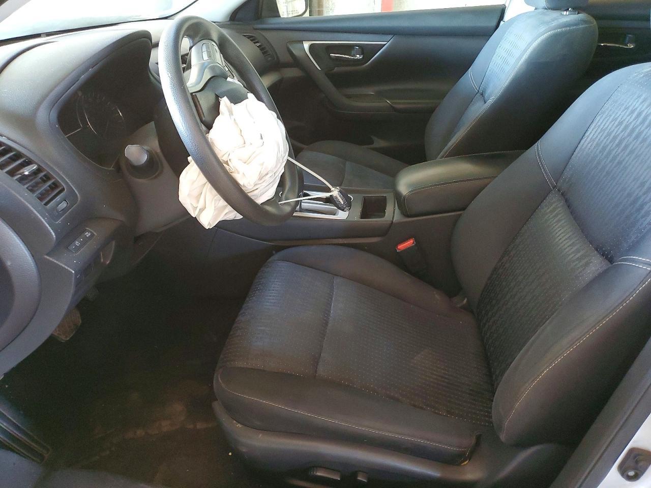 2016 Nissan Altima 2.5 S - Image 7