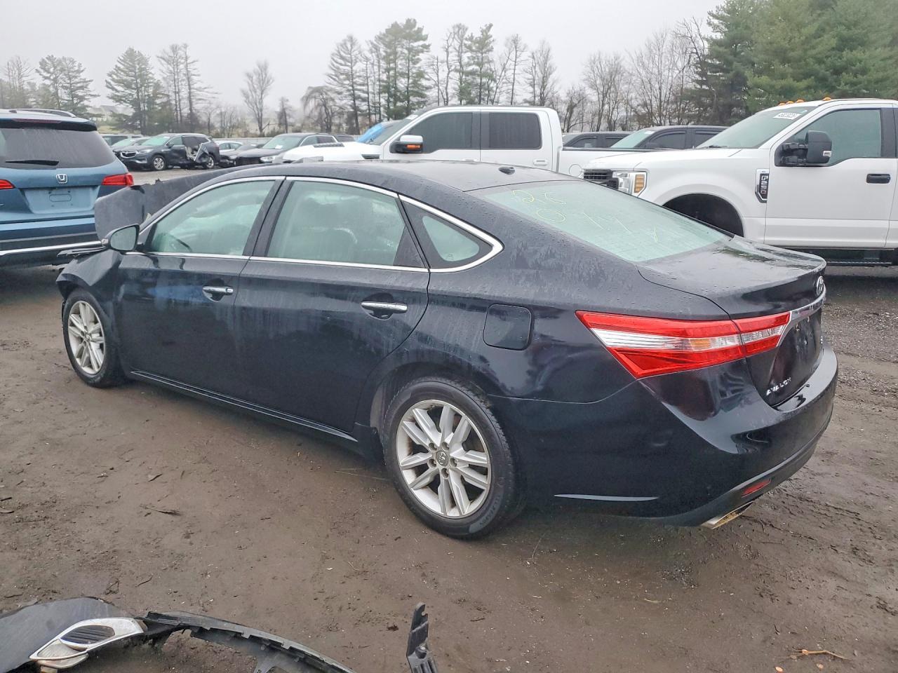 2015 Toyota Avalon Xle Premium - Image 2