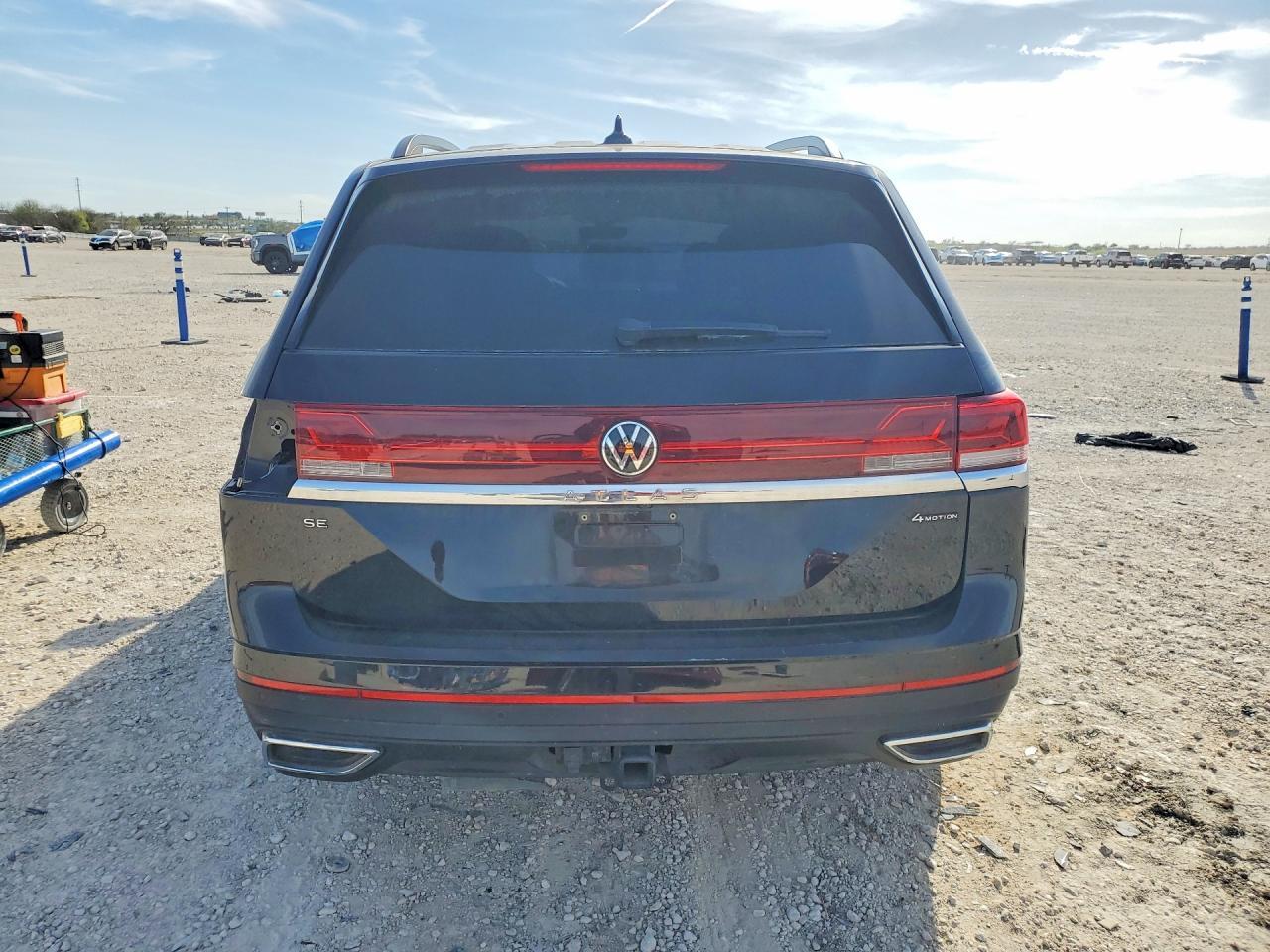 2024 Volkswagen Atlas Se - Image 6