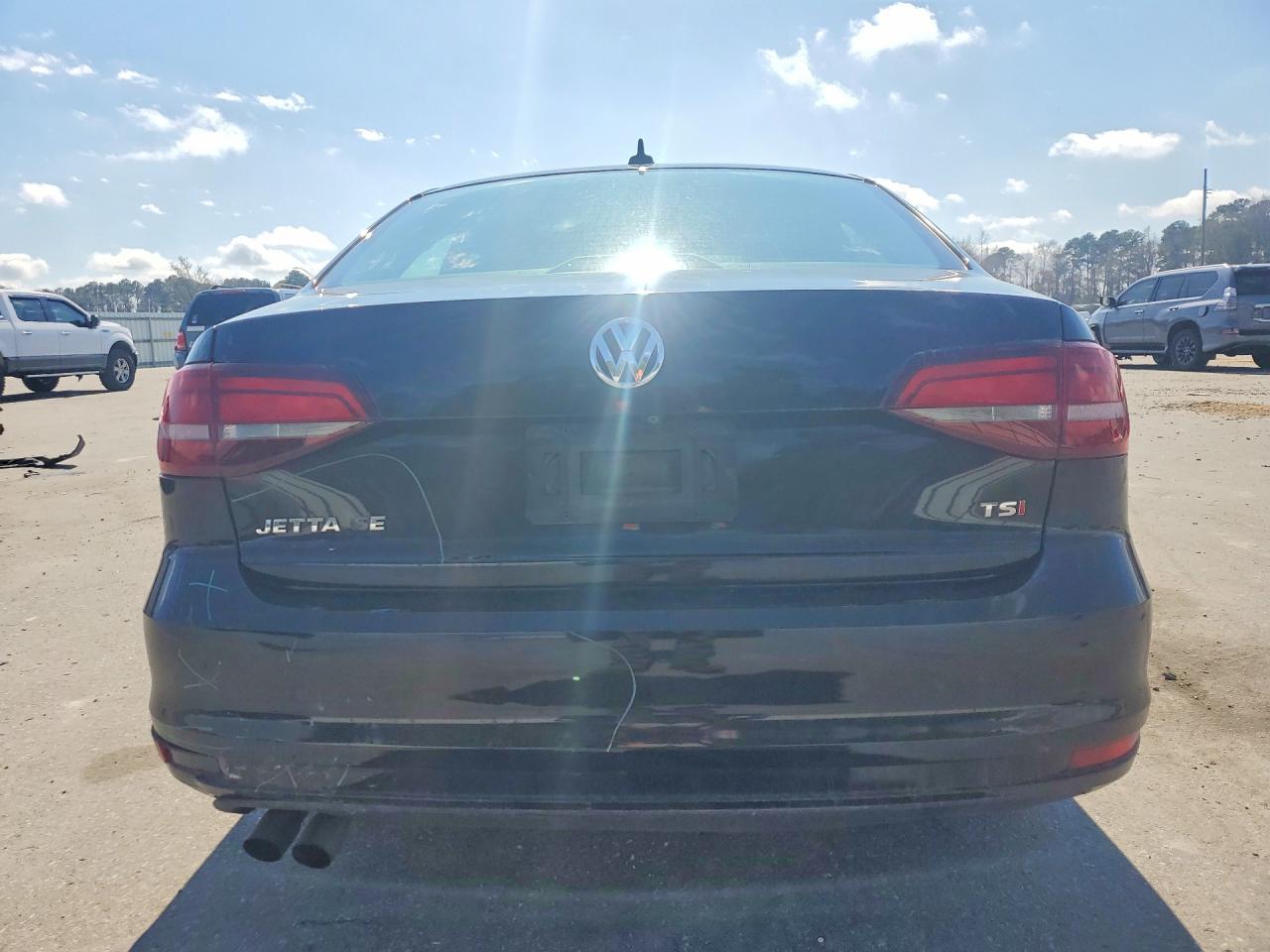 2016 Volkswagen Jetta Se - Фото 6
