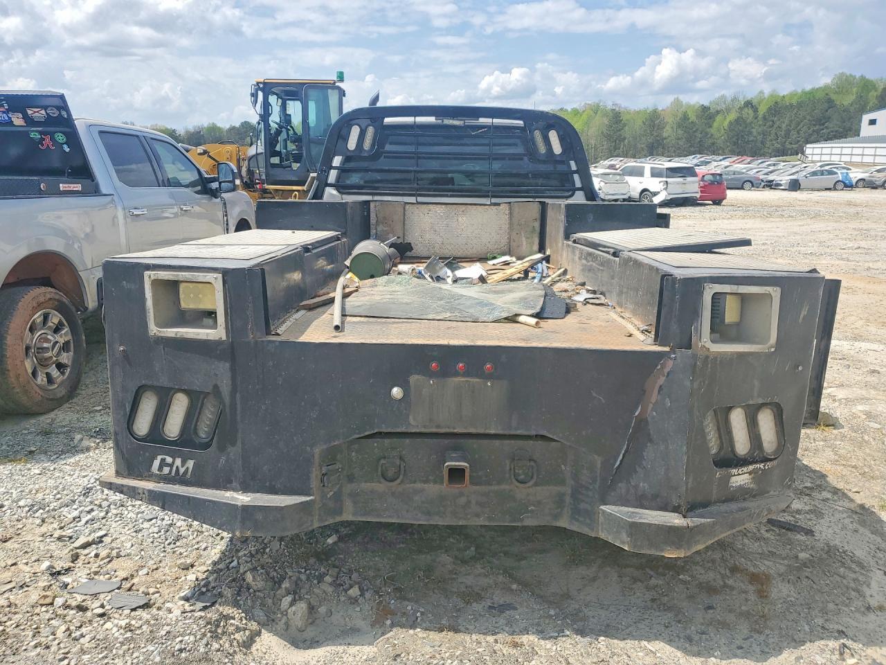 1999 Ford F350 Super Duty Flatbed Truck - Image 6