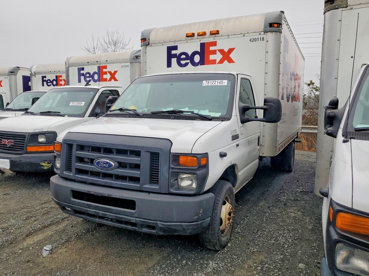 2014 Ford E350 Box Truck