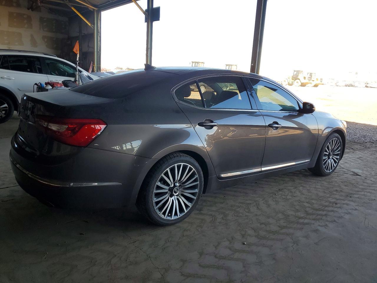 2014 Kia Cadenza Premium - Фото 3