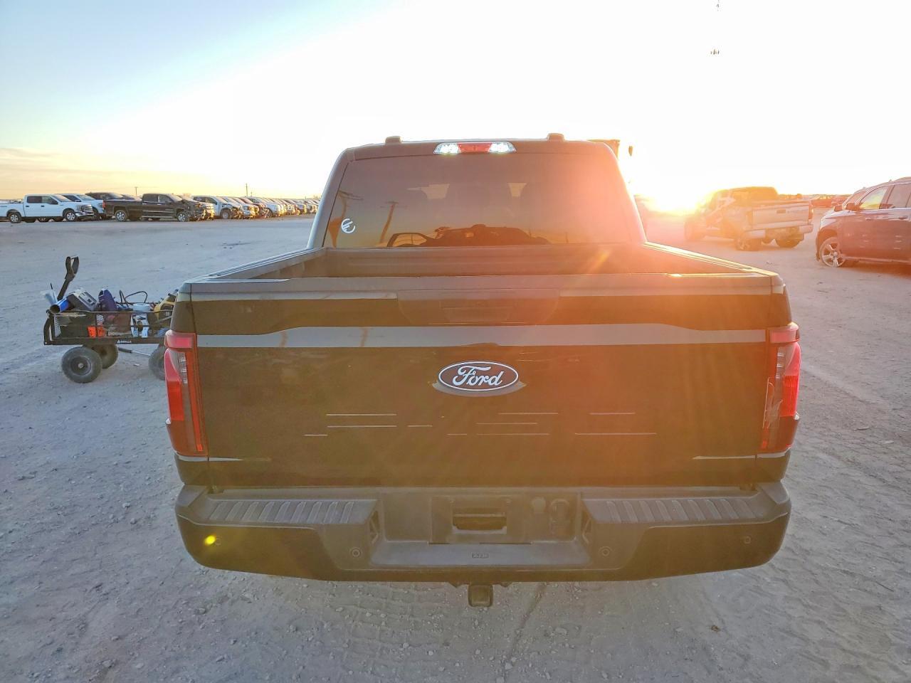 2024 Ford F150 Stx - Фото 6