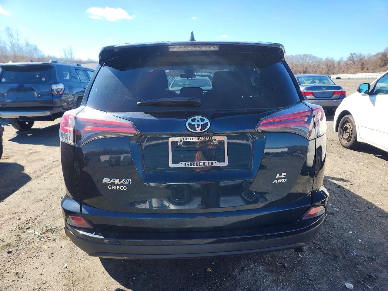 2018 Toyota Rav4 Le - Фото 6