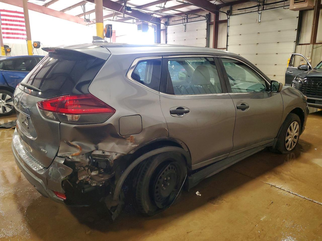 2018 Nissan Rogue S - Image 3