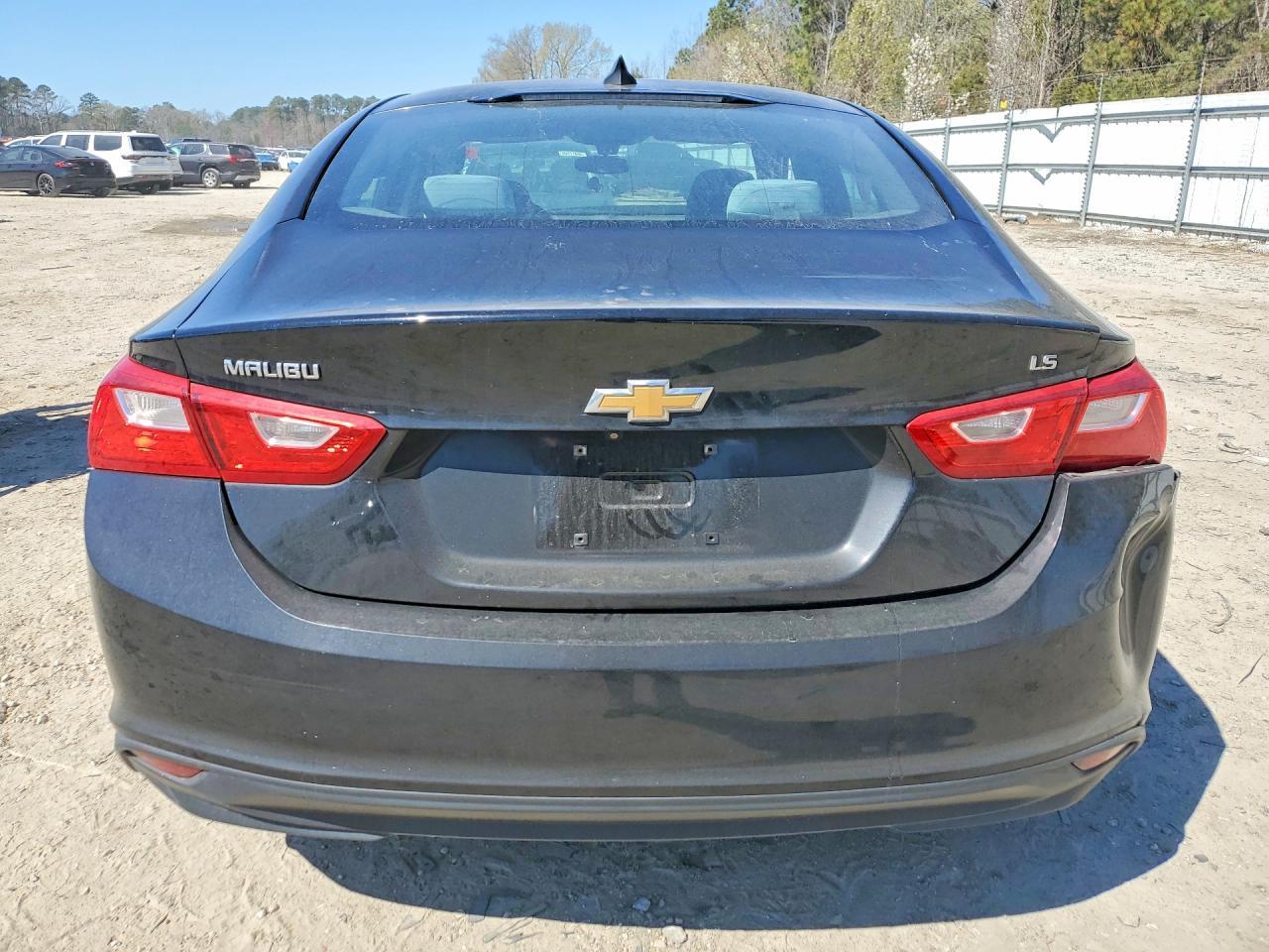 2016 Chevrolet Malibu Ls - Фото 6