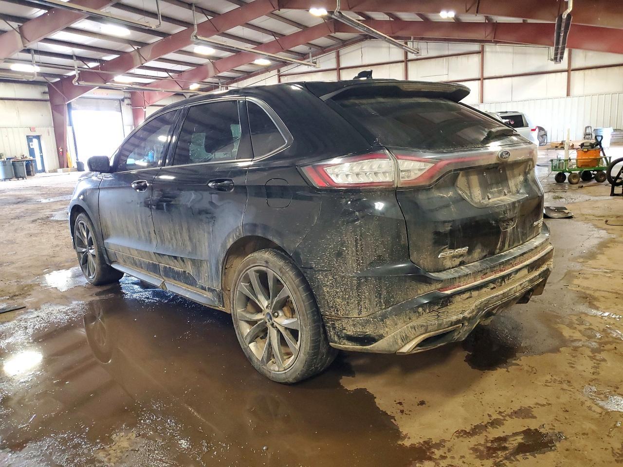 2016 Ford Edge Sport - Image 2