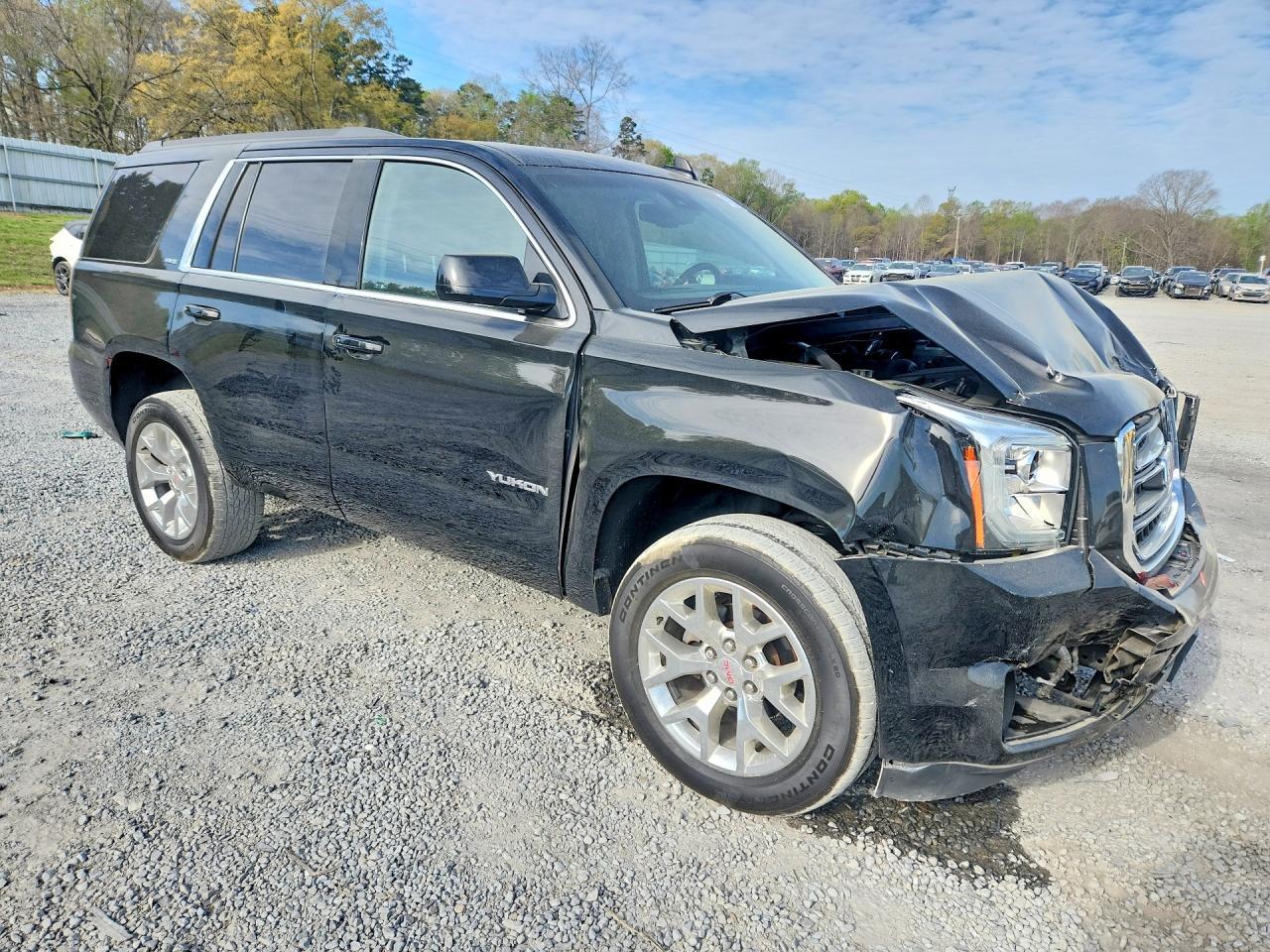 2017 GMC Yukon Slt - Image 4