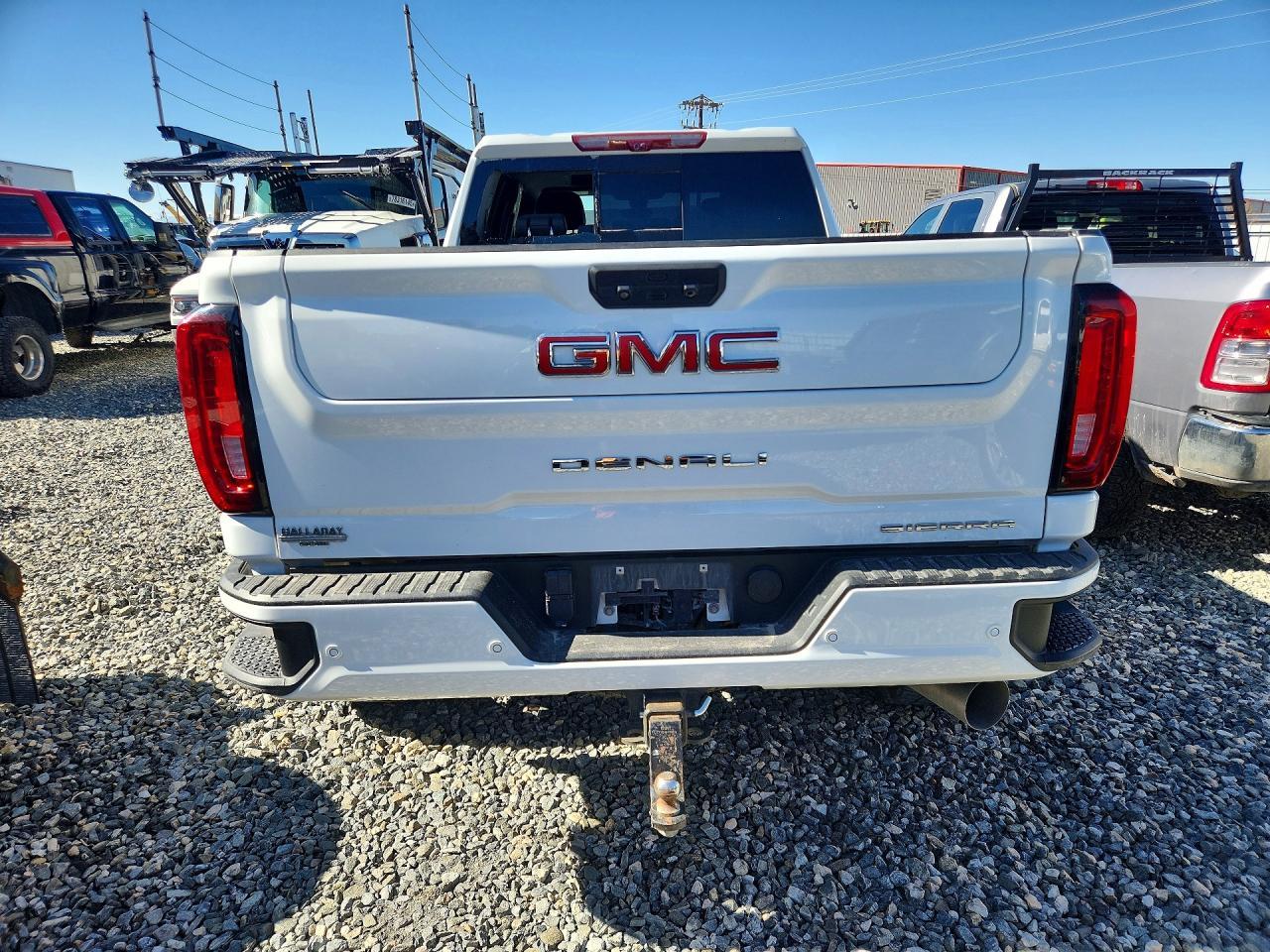 2022 GMC Sierra K3500 Denali - Фото 6