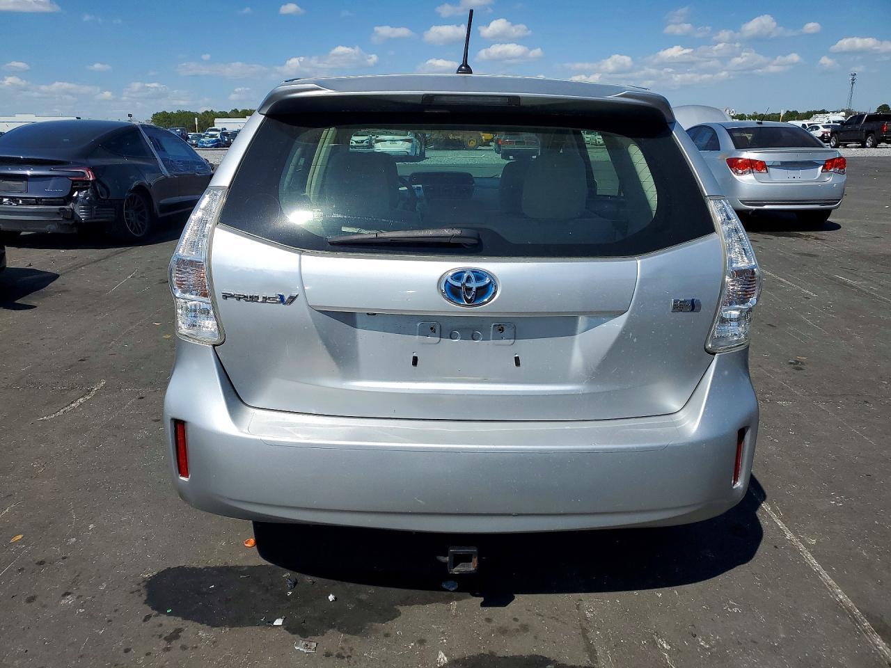 2012 Toyota Prius V Two - Image 6