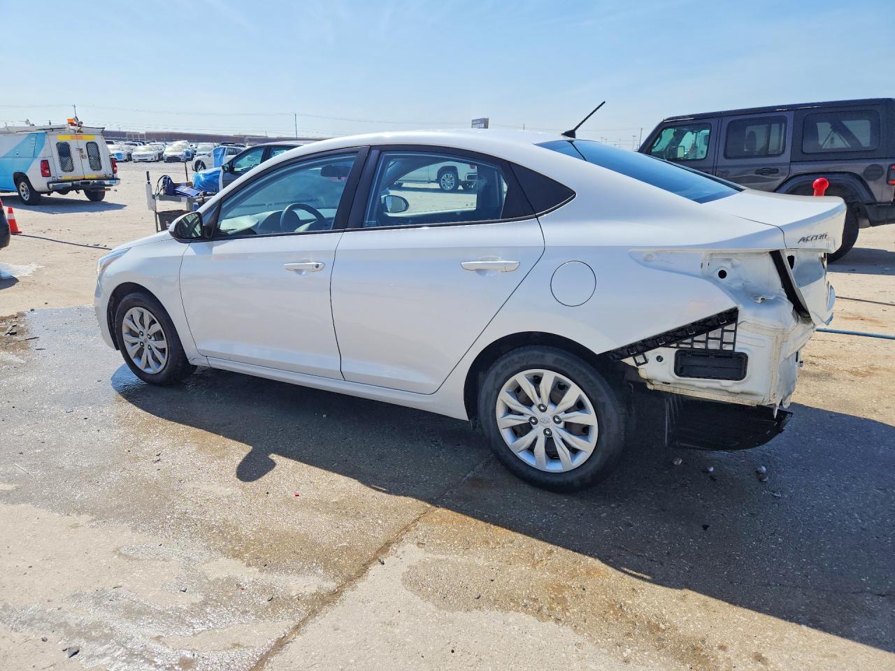 2019 Hyundai Accent Se - Image 2