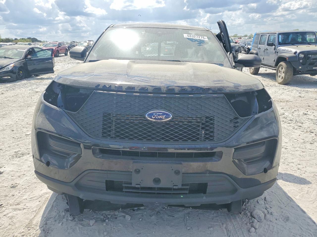 2023 Ford Explorer Police Interceptor - Фото 5