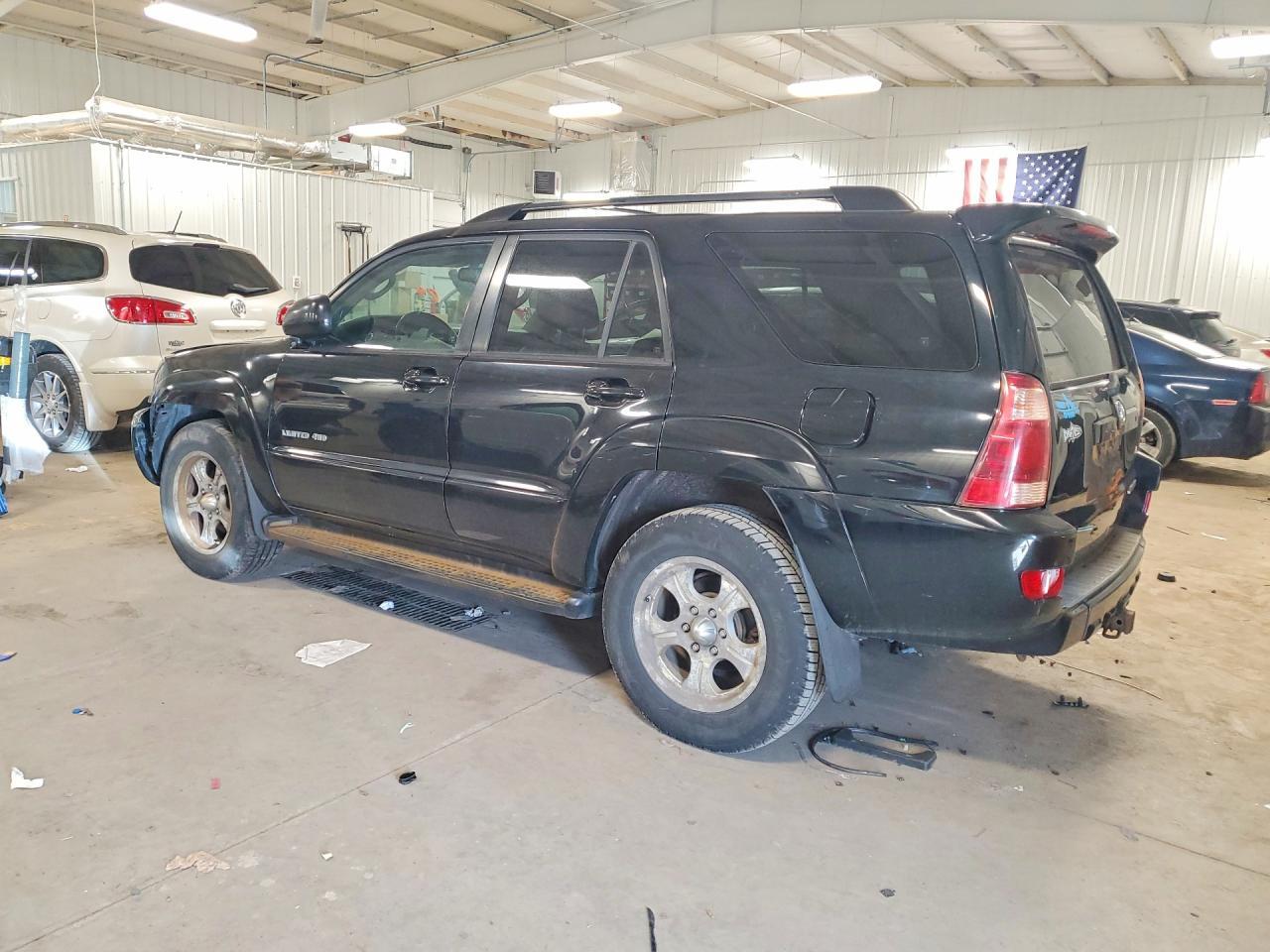 2005 Toyota 4Runner Limited - Image 2