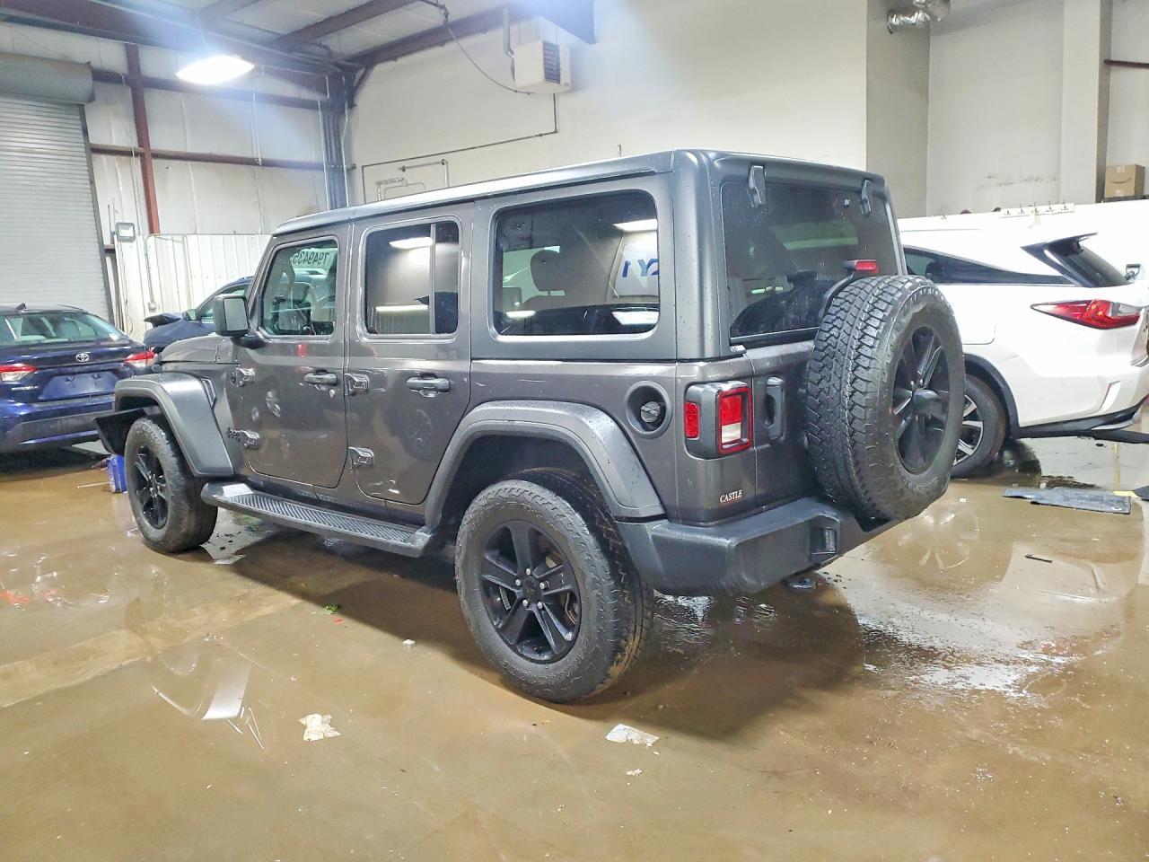 2021 Jeep Wrangler Unlimited Sport - Фото 2