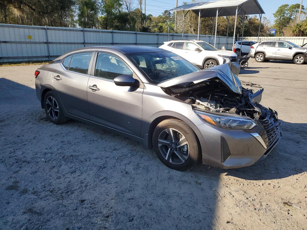 2025 Nissan Sentra Sv - Image 4