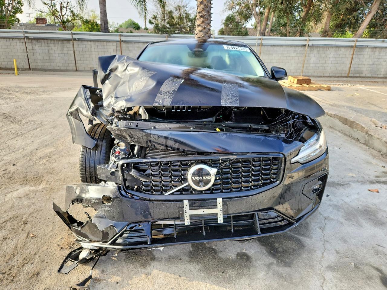 2025 Volvo S60 Plus - Фото 5