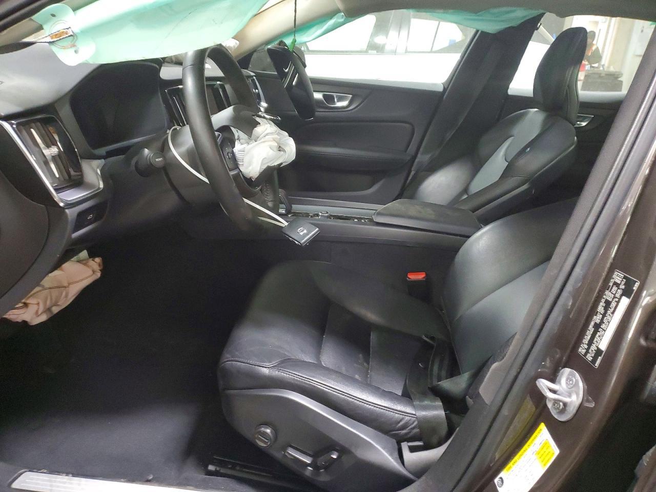 2024 Volvo S60 Core - Фото 7