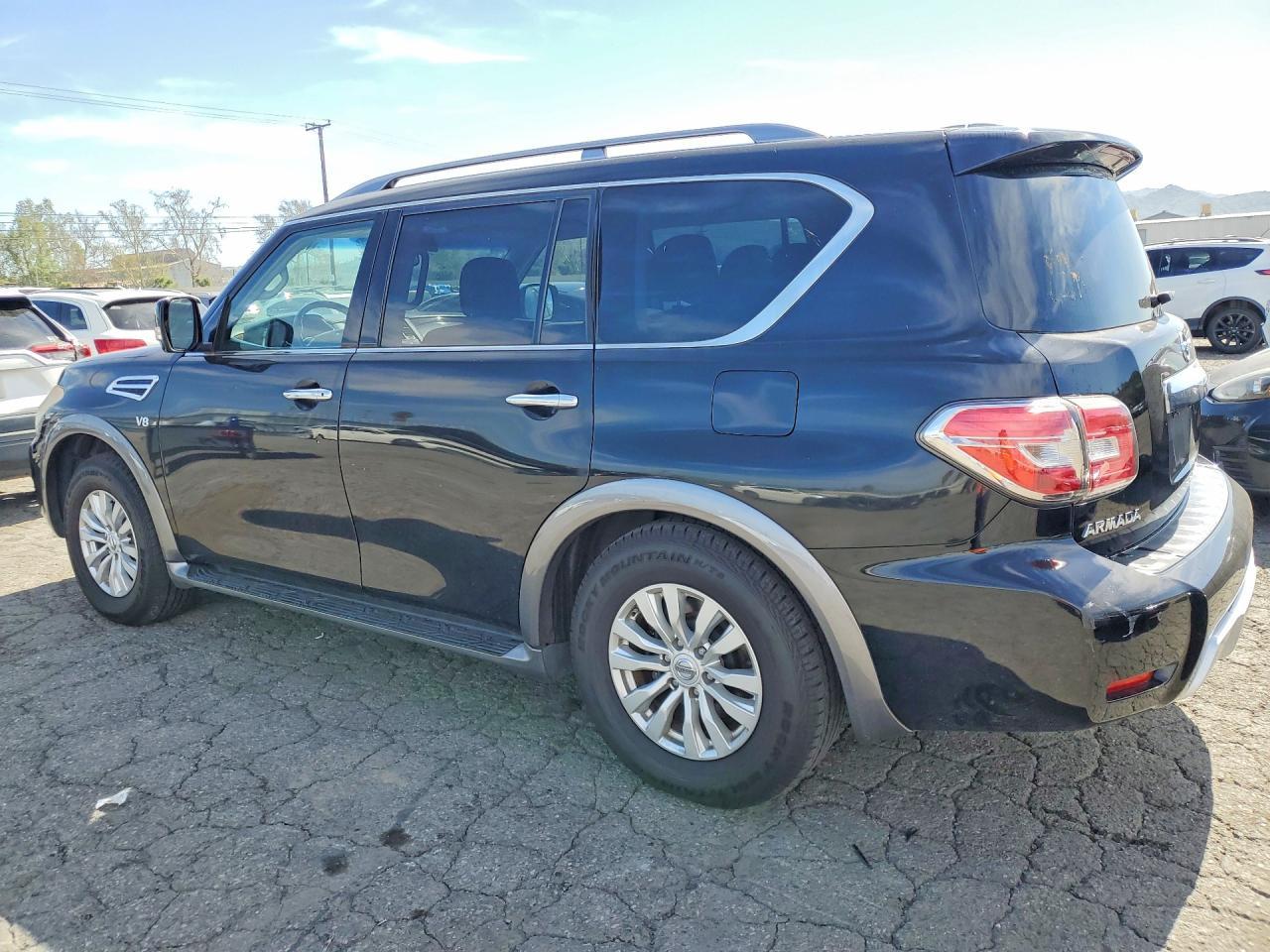 2017 Nissan Armada Sv - Фото 2