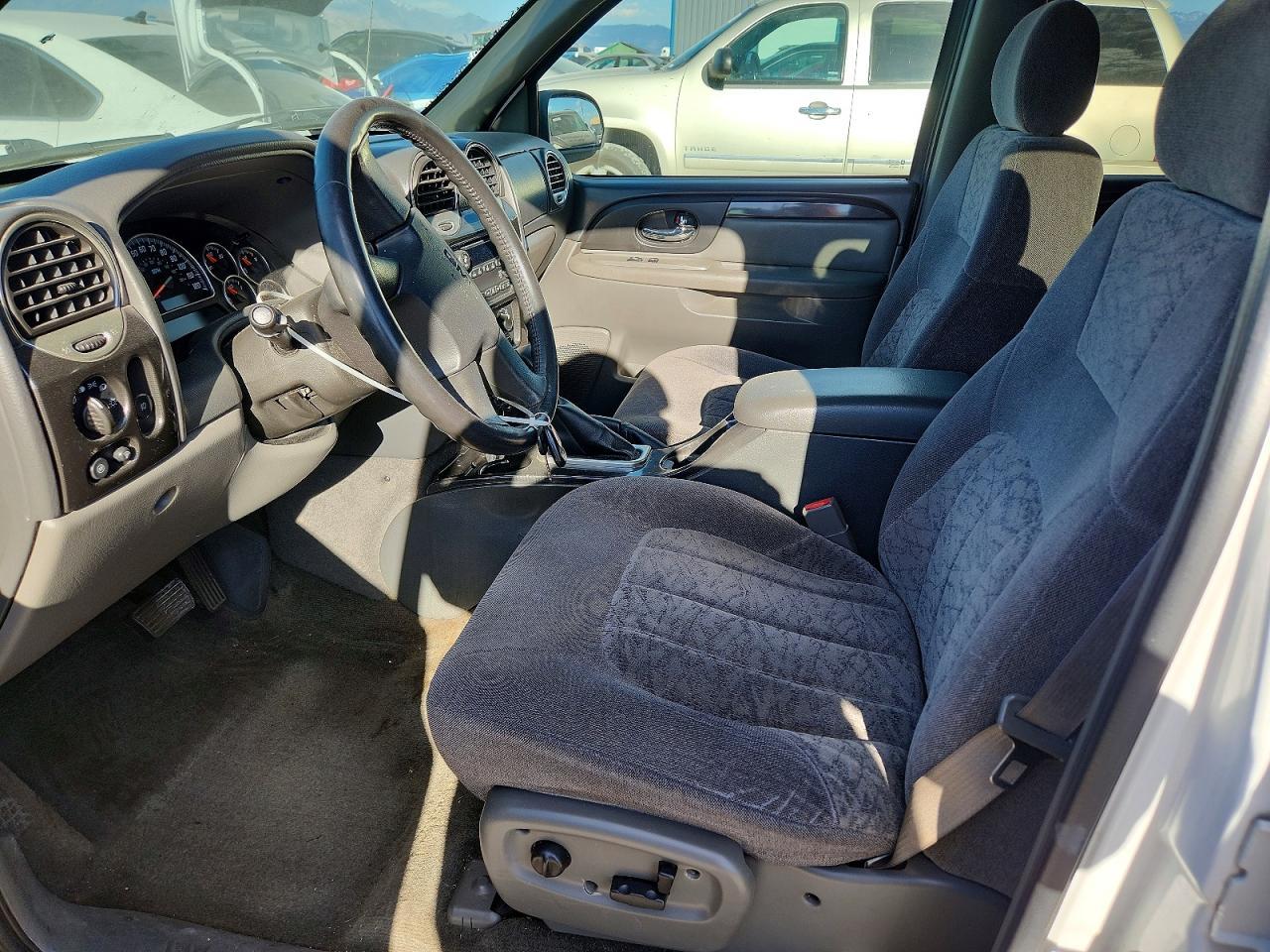 2004 GMC Envoy - Фото 7