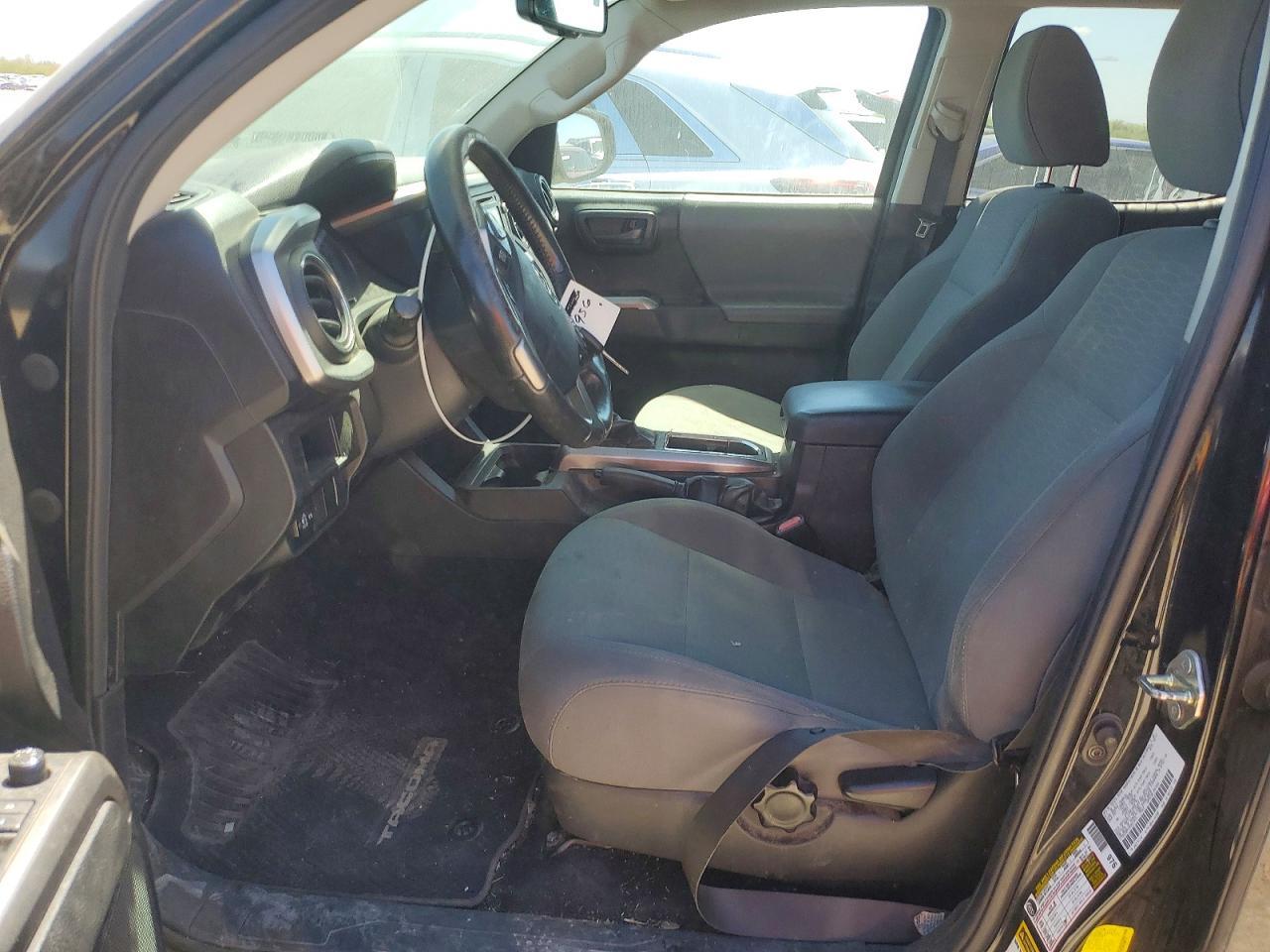 2017 Toyota Tacoma - Image 7