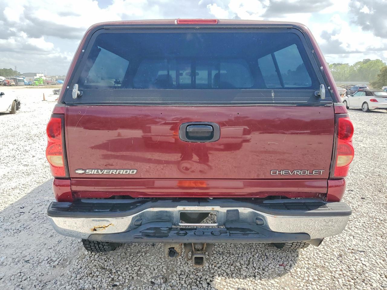 2004 Chevrolet Silverado K2500 Heavy Duty - Image 6