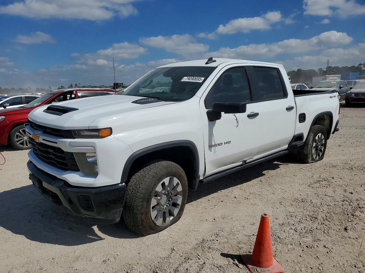 2025 Chevrolet Silverado K2500 Custom