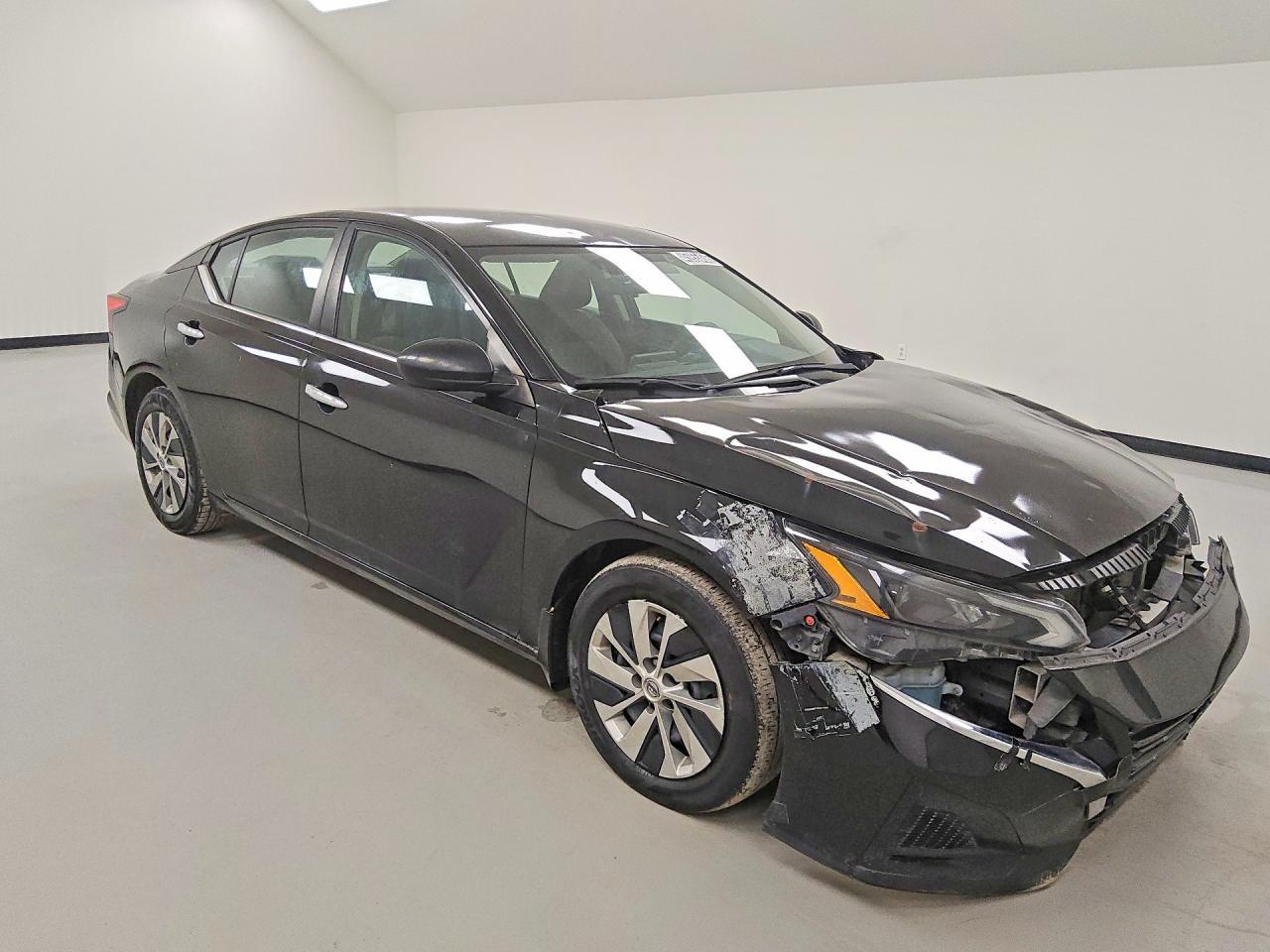 2023 Nissan Altima 2.5 S - Image 4