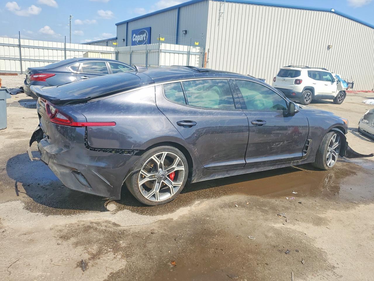 2020 Kia Stinger Gt2 - Image 3