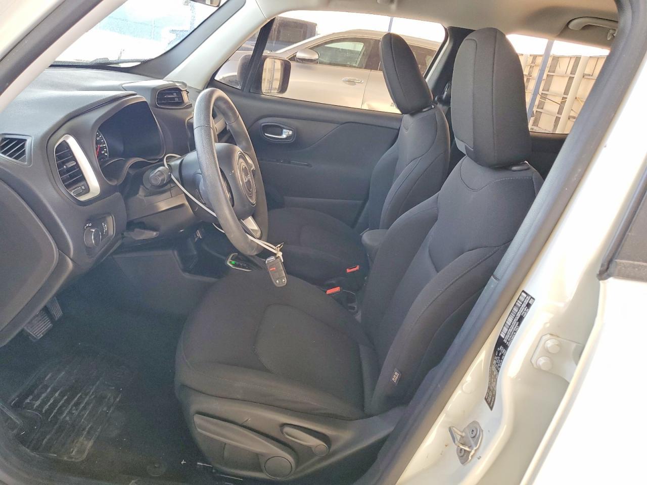 2021 Jeep Renegade Sport - Фото 7