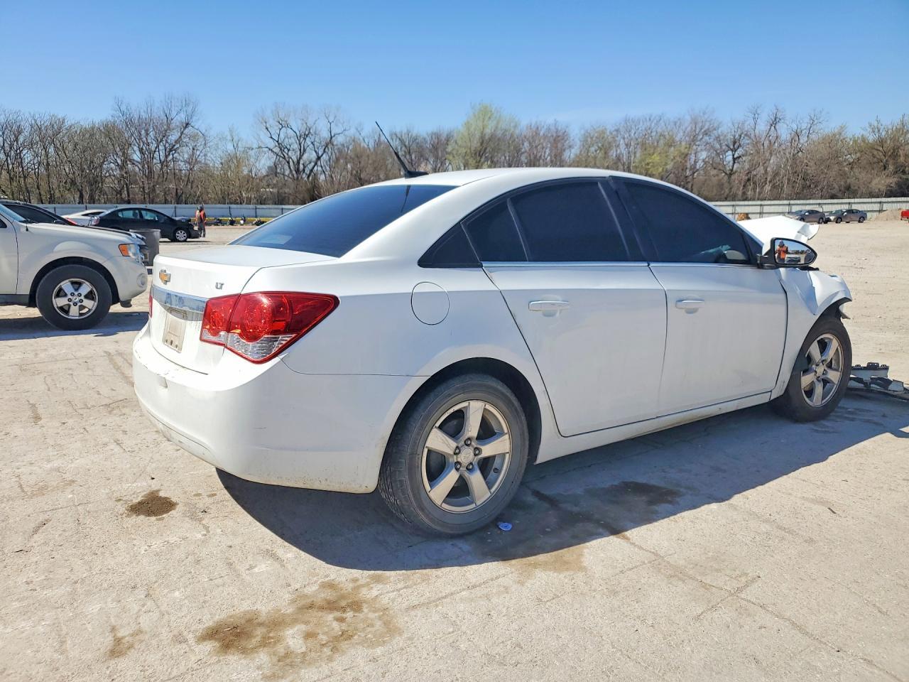 2014 Chevrolet Cruze Lt - Image 3