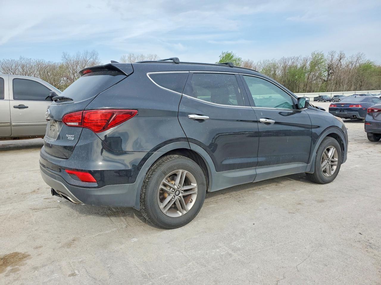 2017 Hyundai Santa Fe Sport 2.4L - Фото 3