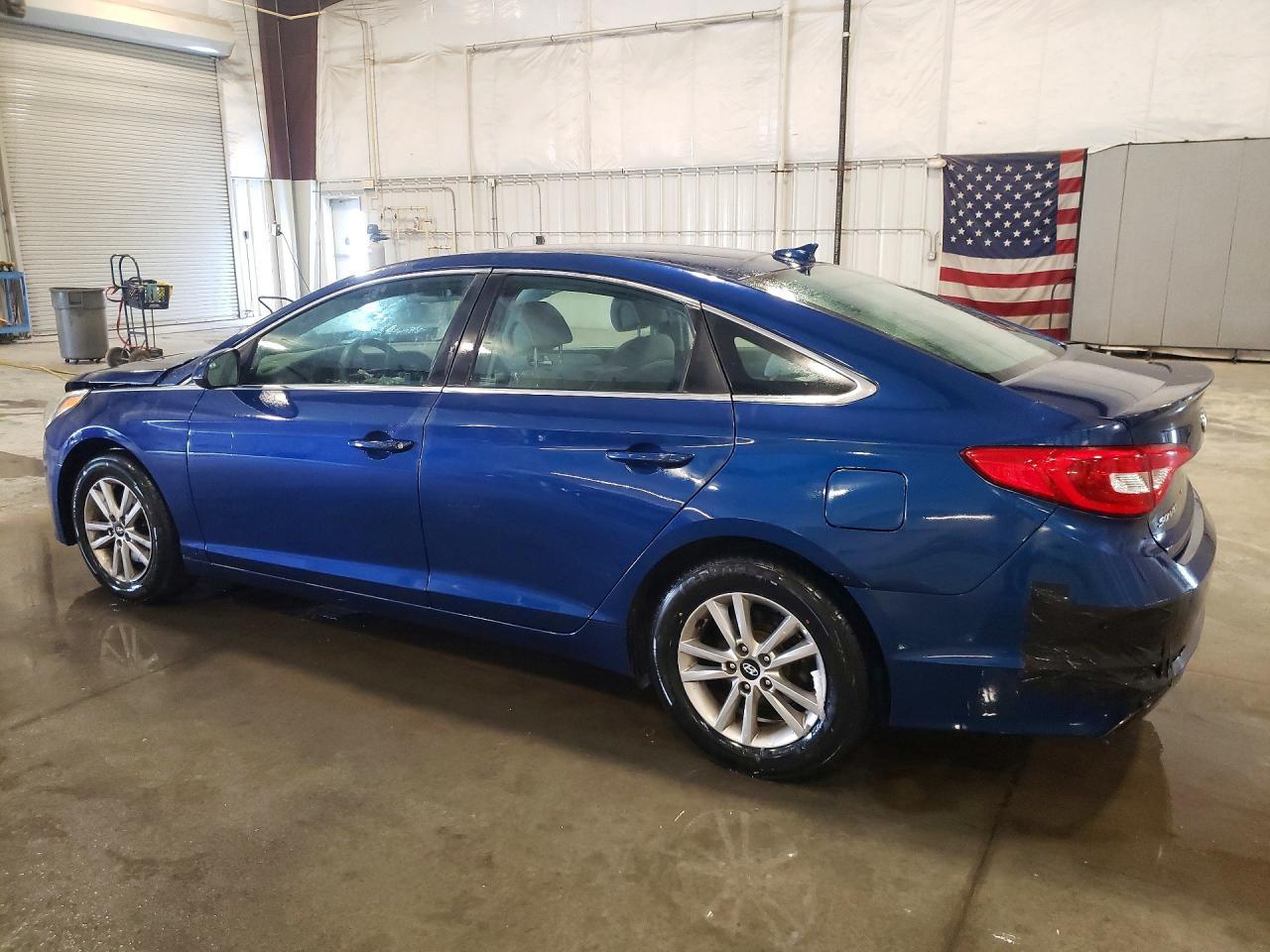 2017 Hyundai Sonata Base - Фото 2