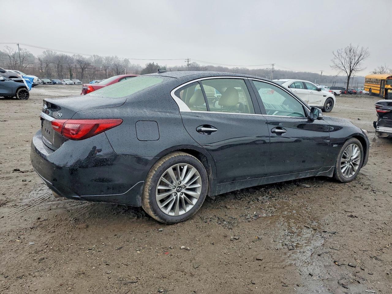 2020 Infiniti Q50 Luxe Awd 3.0T - Image 3
