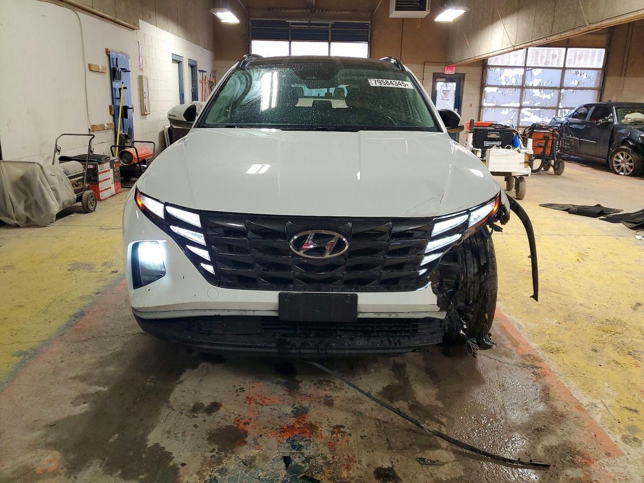 2022 Hyundai Tucson Hybrid Sel Convenience - Image 5