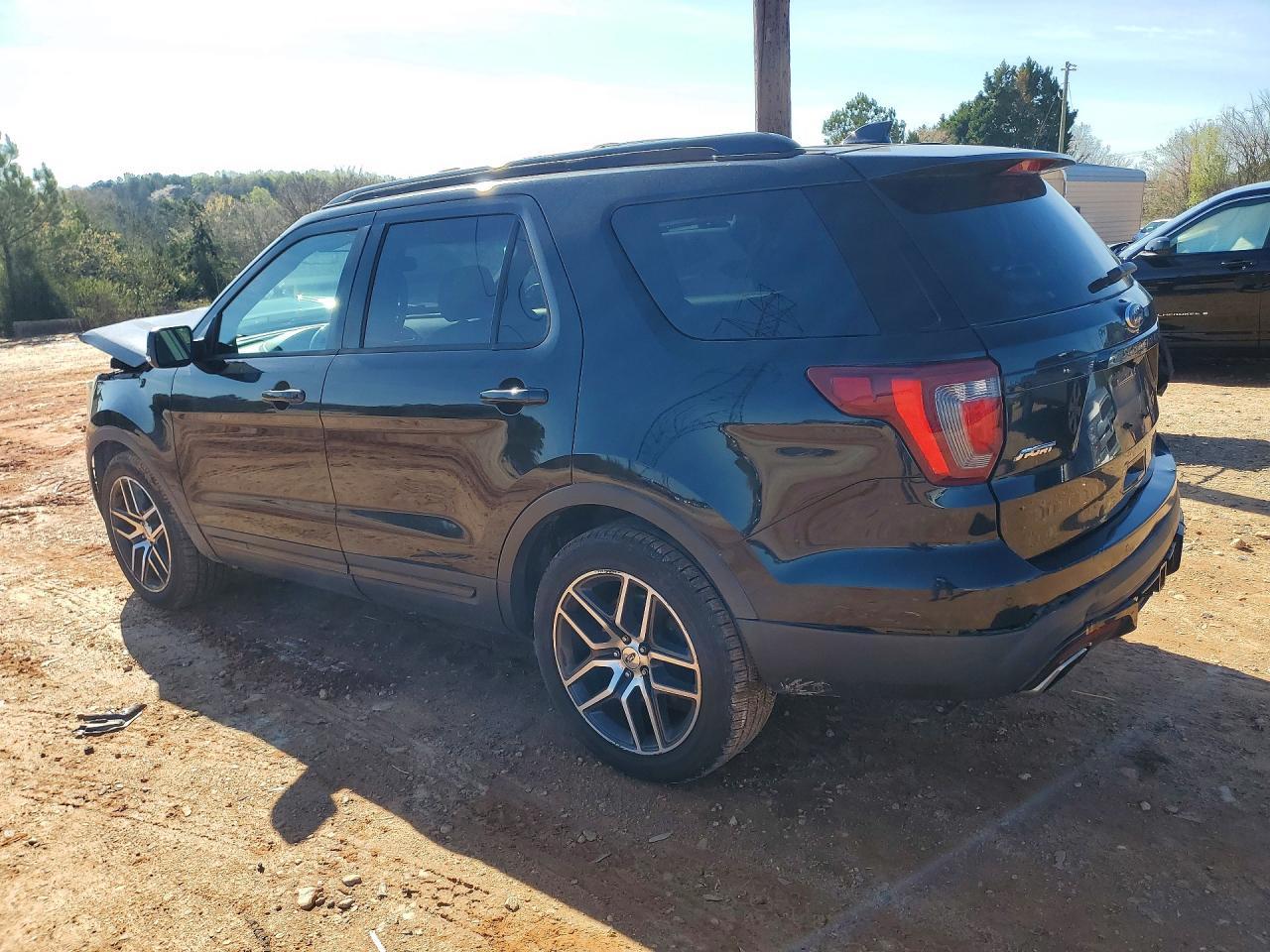 2017 Ford Explorer Sport - Фото 2