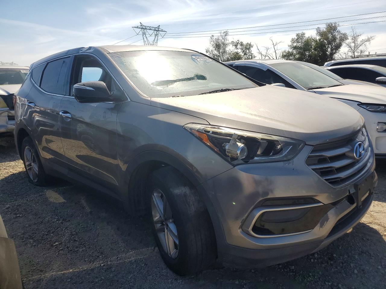 2017 Hyundai Santa Fe Sport 2.4L - Image 4