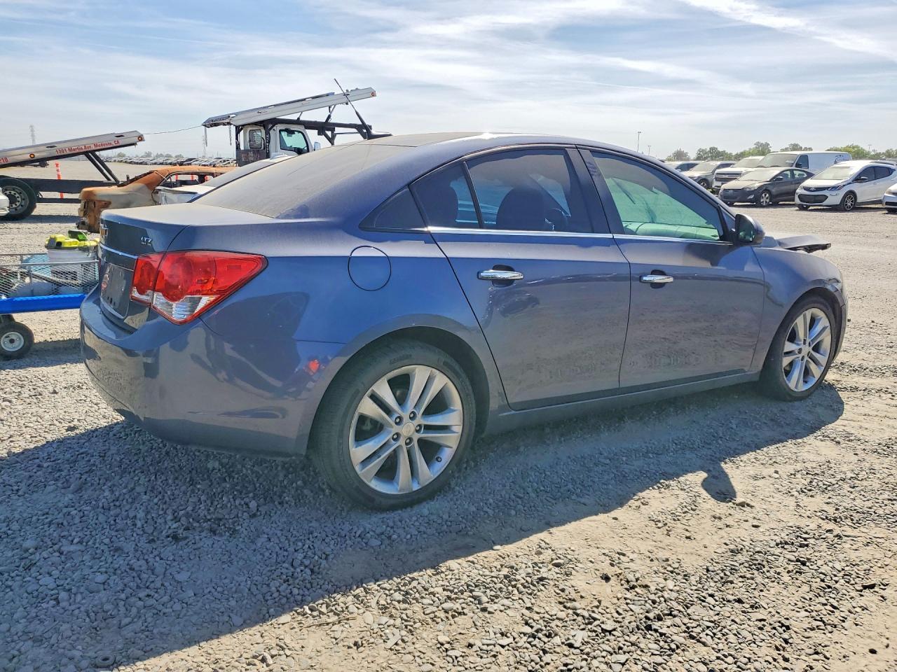 2013 Chevrolet Cruze Ltz - Image 3