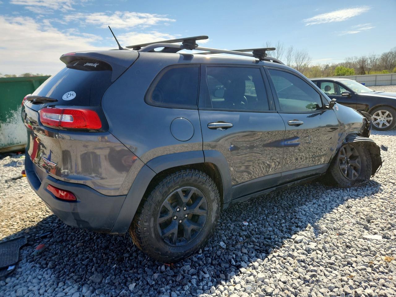2015 Jeep Cherokee Trailhawk - Фото 3