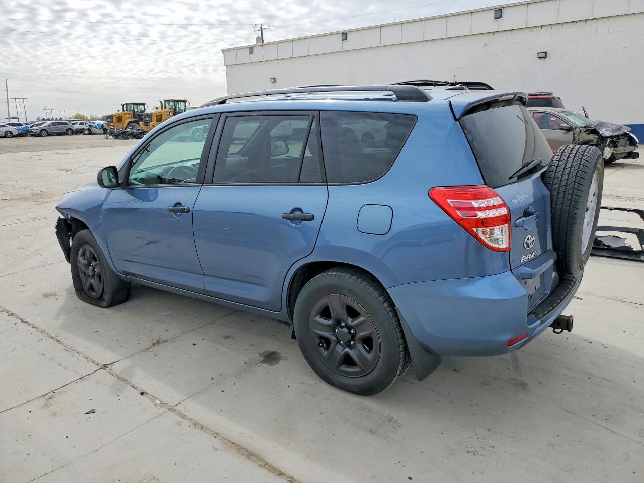 2012 Toyota Rav4 Base - Фото 2