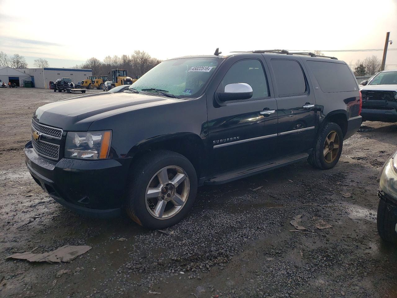 2013 Chevrolet Suburban K1500 Ltz