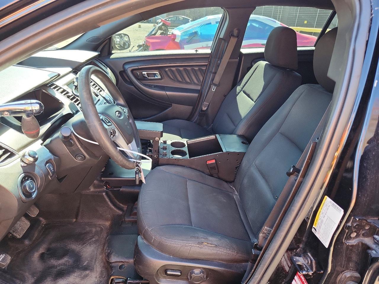 2018 Ford Taurus Police Interceptor - Фото 7