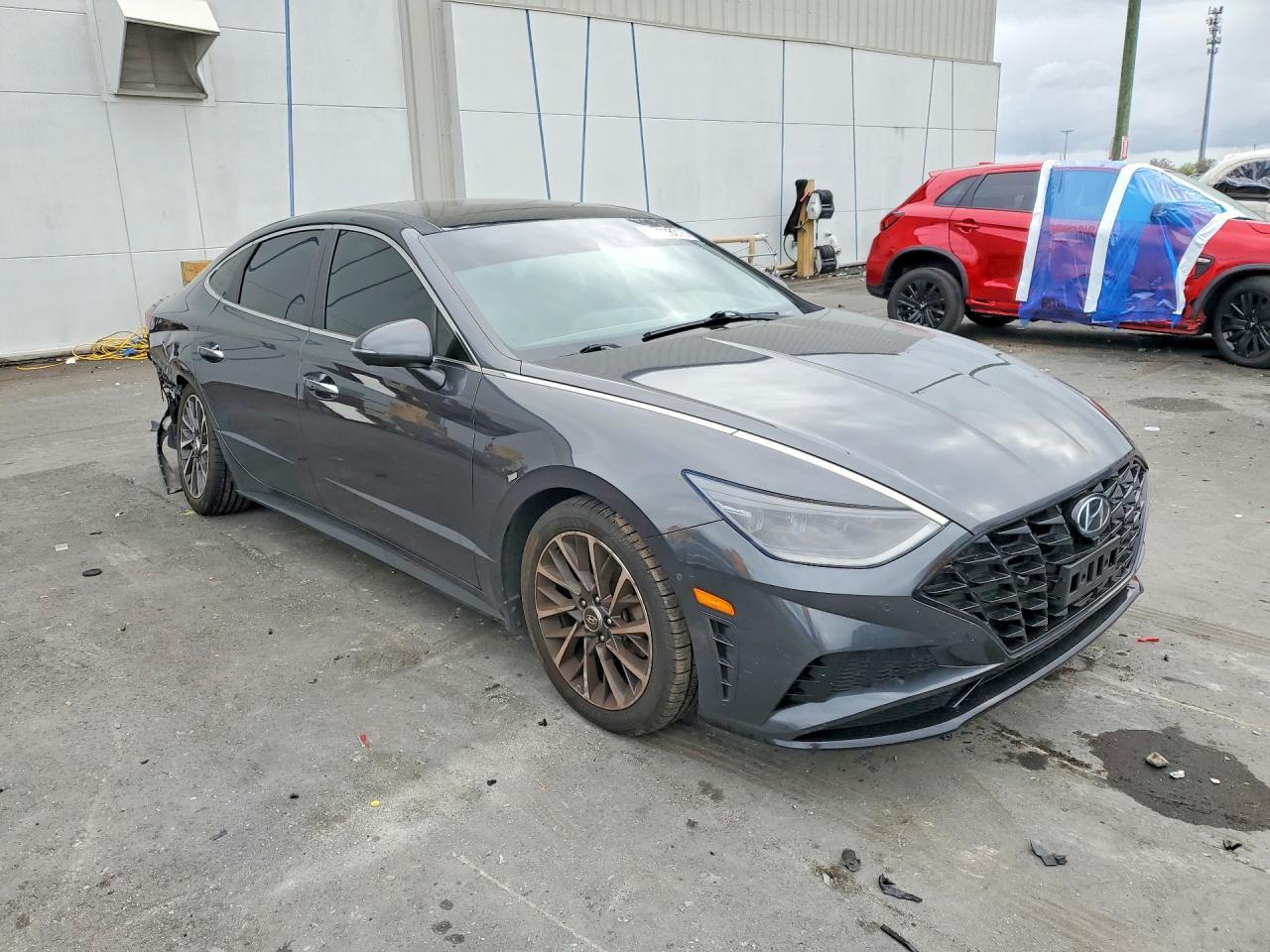 2021 Hyundai Sonata Limited - Image 4