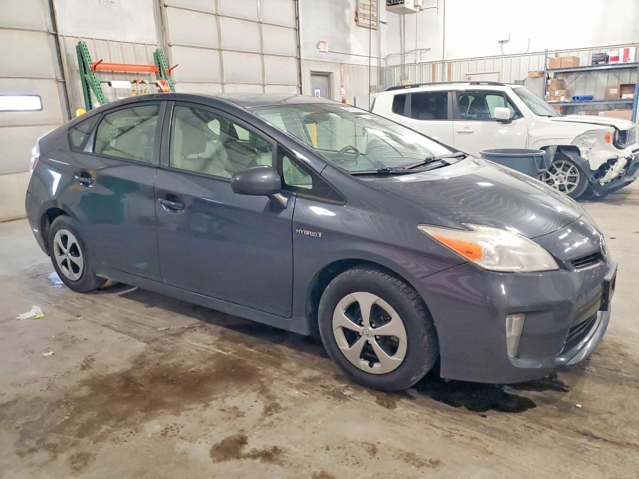 2013 Toyota Prius Two - Image 4